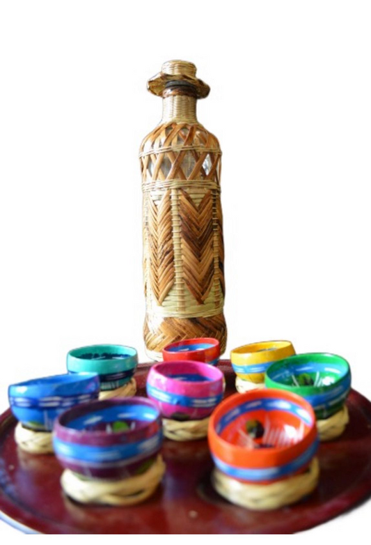 Botella para mezcal con juego de copas jicara / Mezcal bottle with jícara cup set